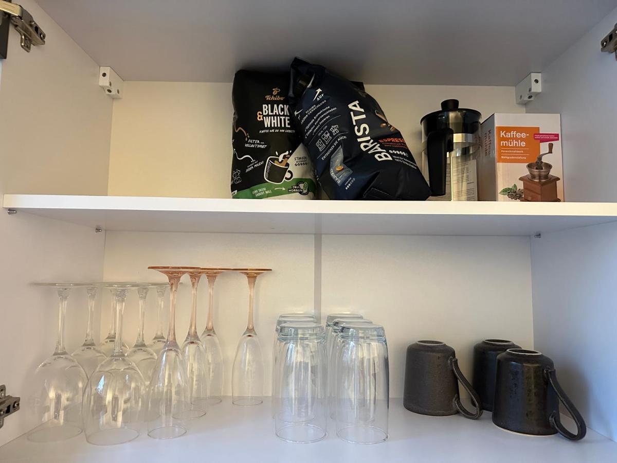 Igo Apartment 2 Schlafenzimmer Mit Waschmaschine Trockner Haustier Rheinufer 5Min Netflix Disney Plus 17-6 Duisburg Eksteriør billede